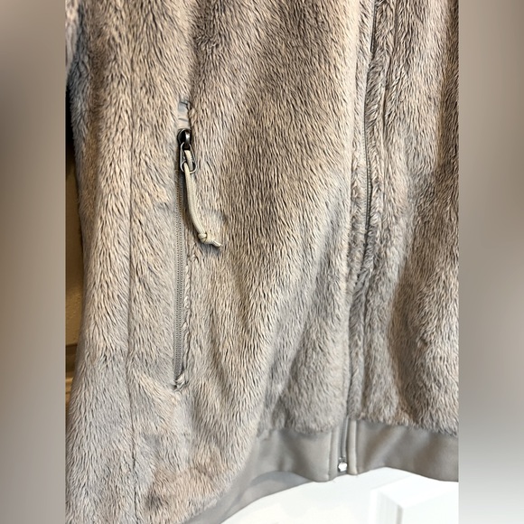 The North Face Women’s Osito Jacket - Picture 6 of 7